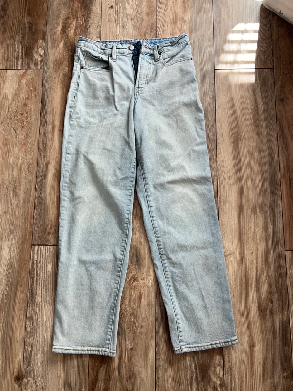 Old Navy Light Wash Straight Leg Jeans
